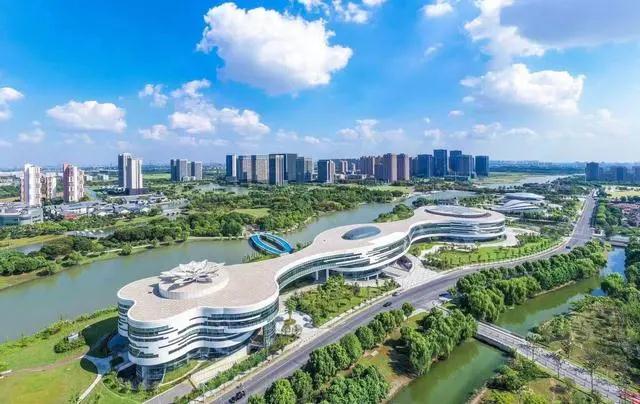 让江苏告诉云南:中国第一强县冲刺5000亿,为何还有"